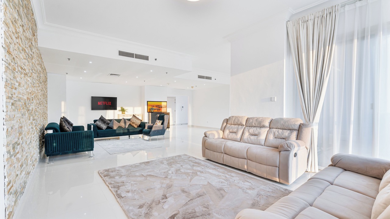 Photo of Livingroom in Jumeirah Lake Towers