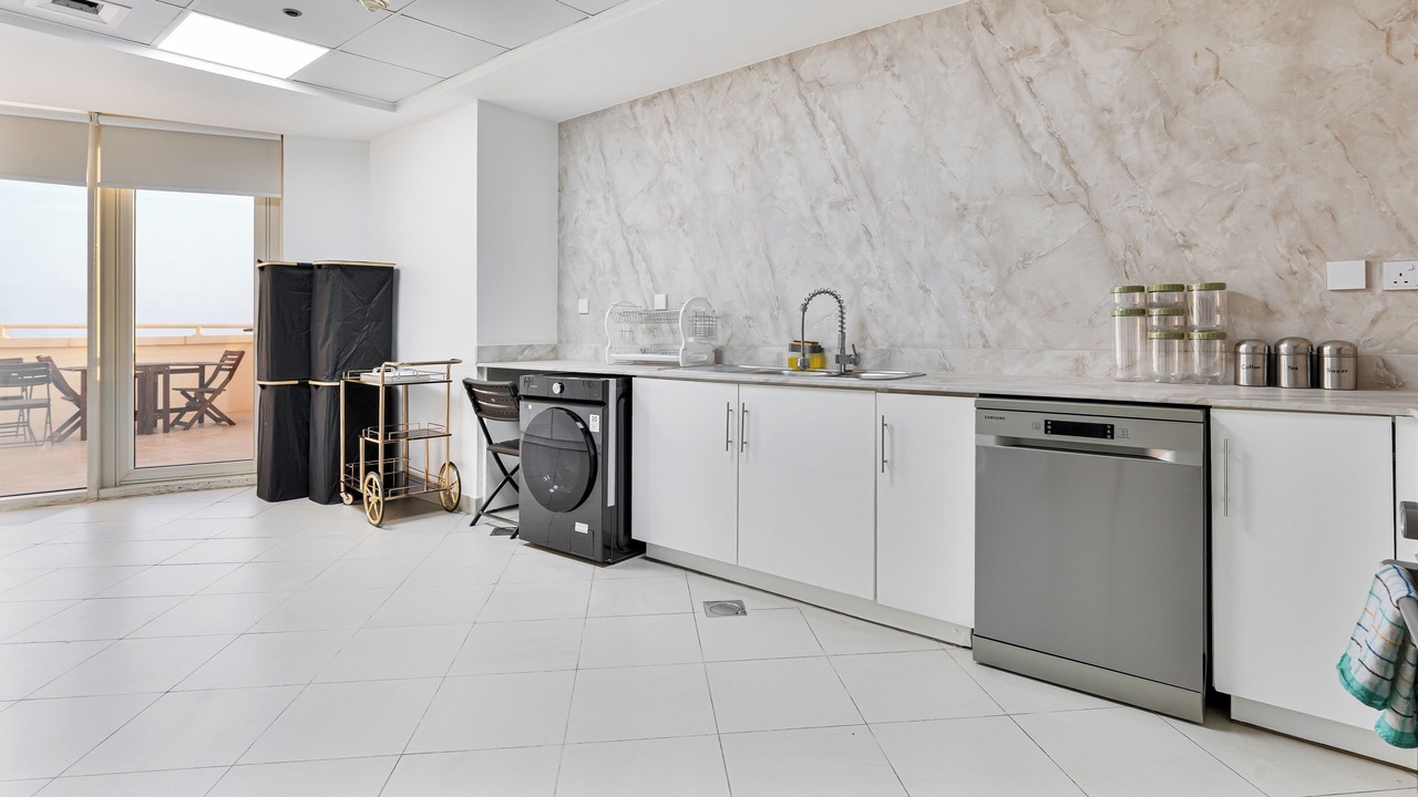 Photo of Kitchen in Jumeirah Lake Towers