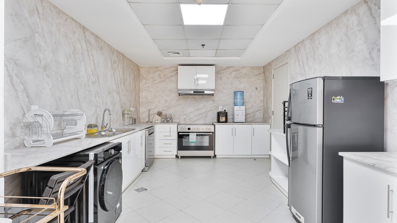 Photo of Kitchen in Jumeirah Lake Towers