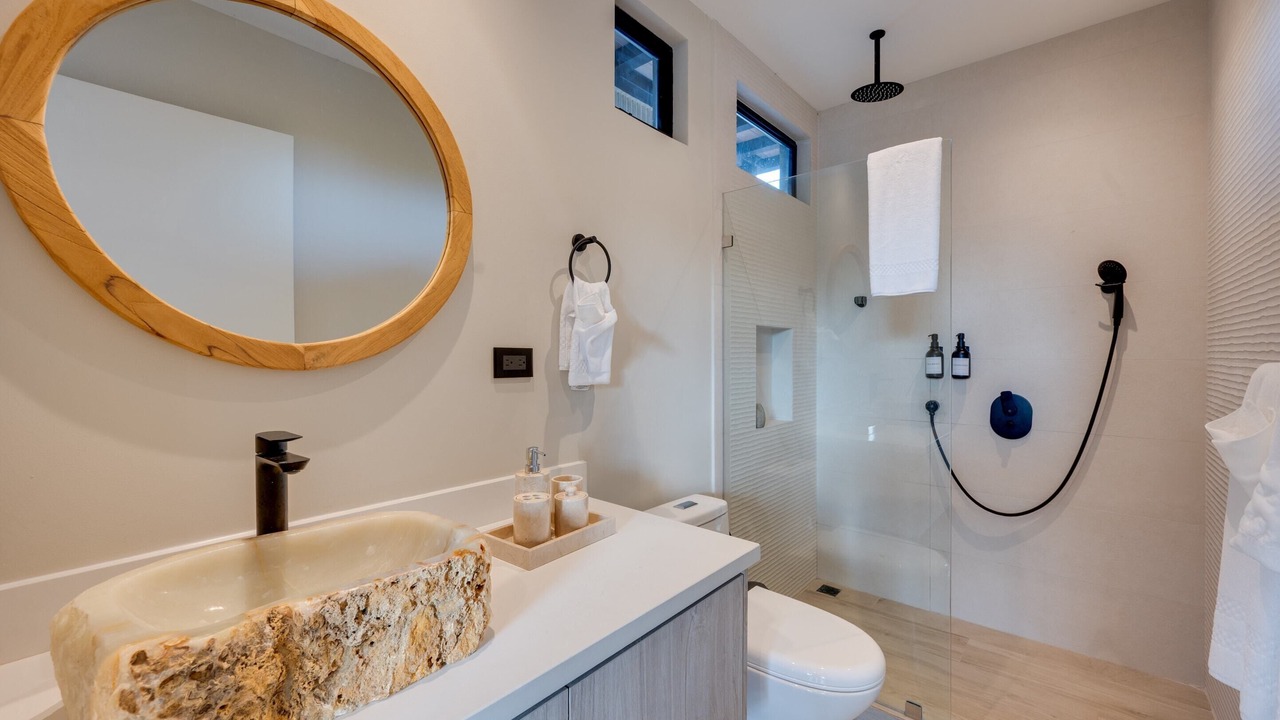 Photo of Bathroom in Playa Flamingo