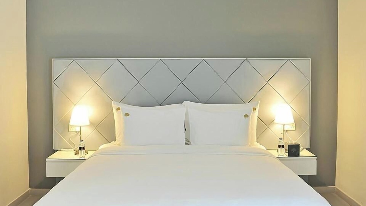 Photo of Bedroom in Mina Al Arab