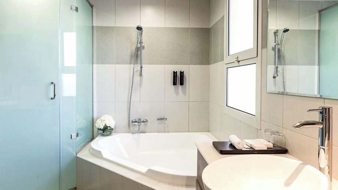 Photo of Bathroom in Mina Al Arab