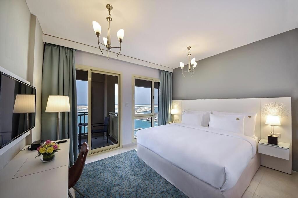 Photo of Bedroom in Mina Al Arab