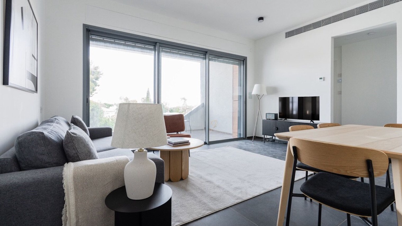 Photo of Livingroom in Giv'atayim