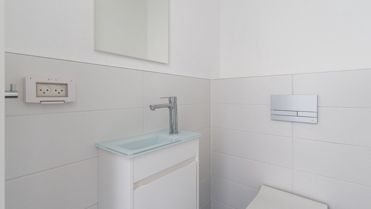 Photo of Bathroom in Giv'atayim