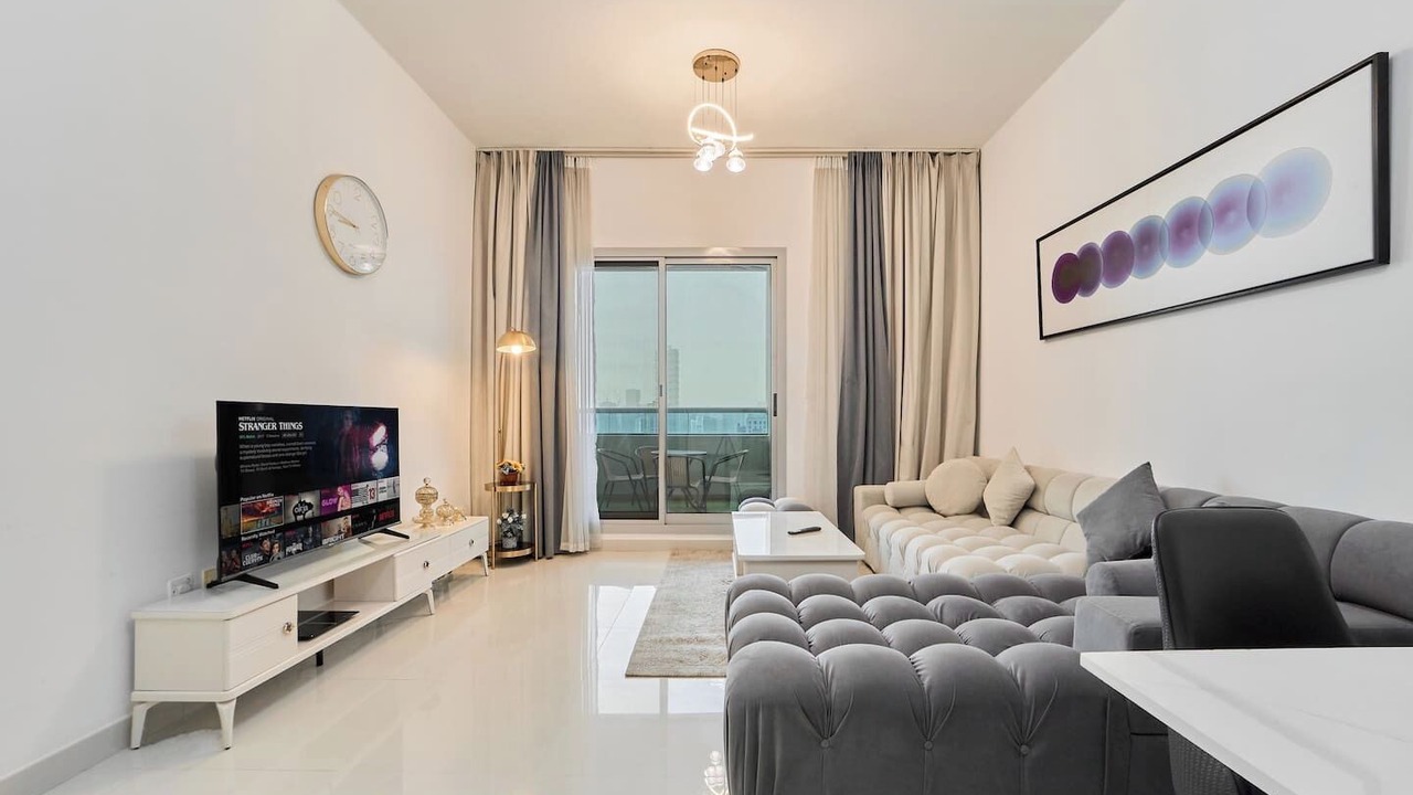 Photo of Livingroom in Dubai Sports City