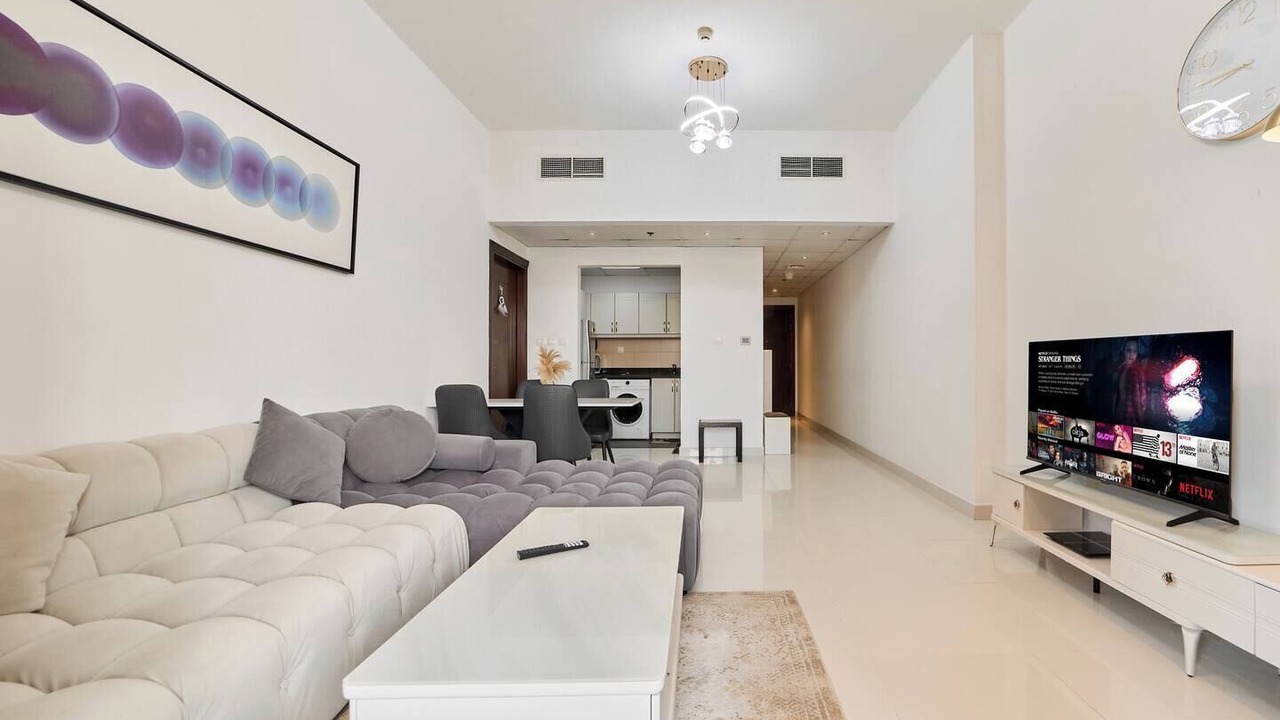 Photo of Livingroom in Dubai Sports City