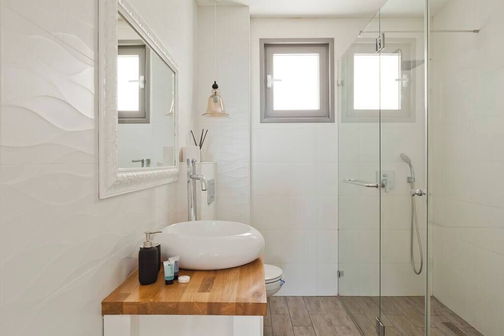 Photo of Bathroom in Bat Yam