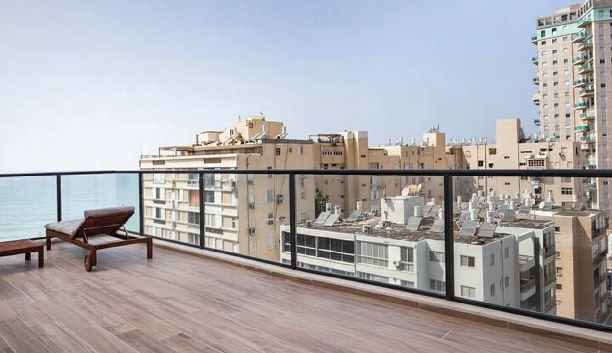 Photo of Patio Balcony in Bat Yam