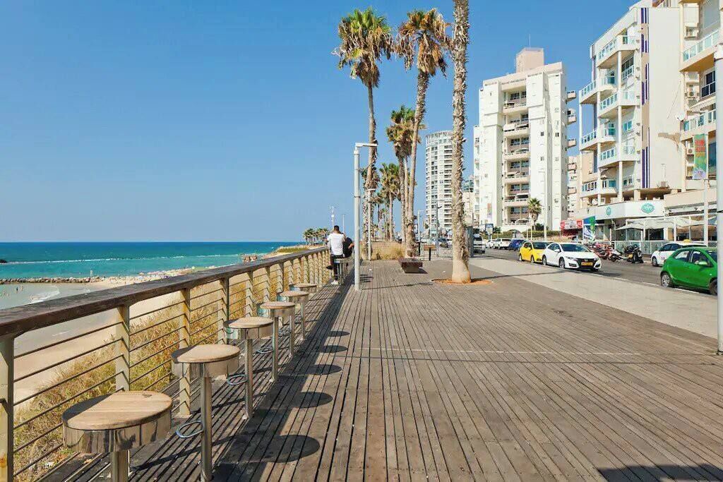 Photo of Others in Bat Yam