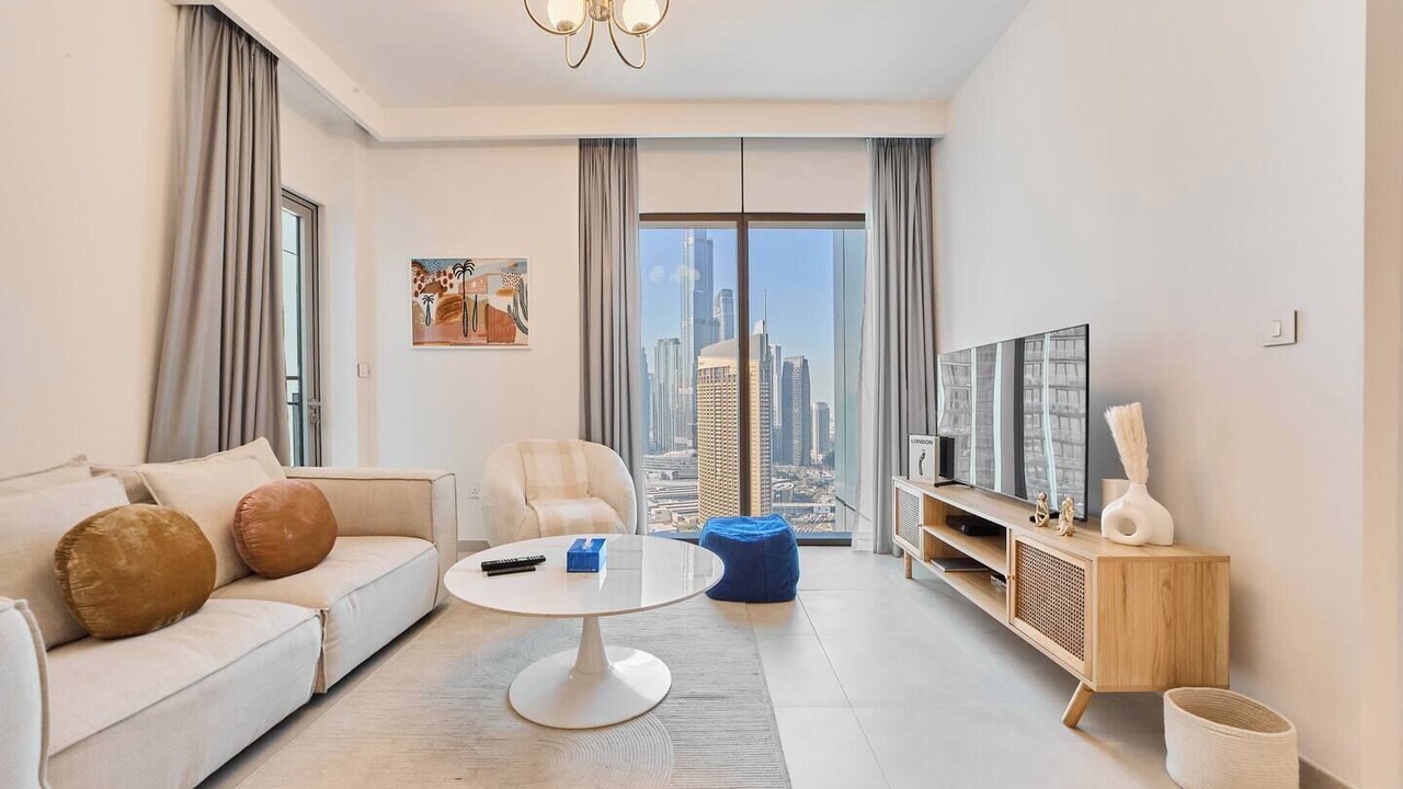 Photo of Livingroom in Za'abeel 2