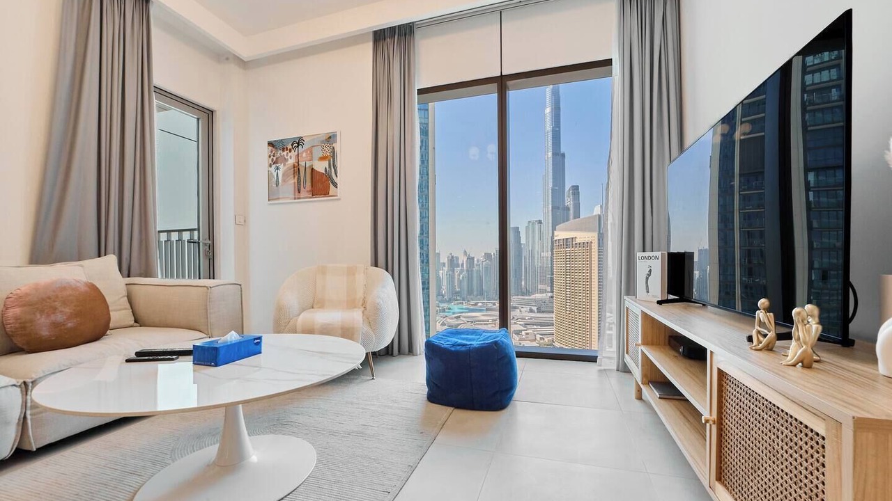 Photo of Livingroom in Za'abeel 2