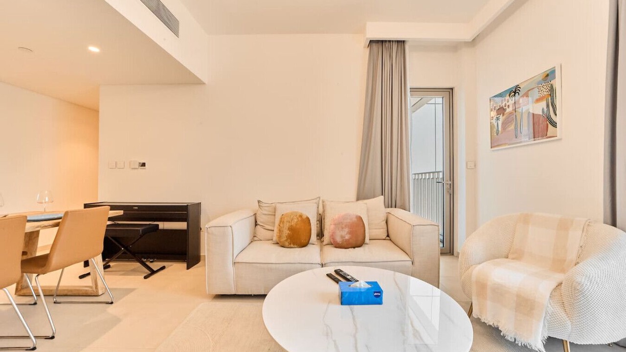 Photo of Livingroom in Za'abeel 2