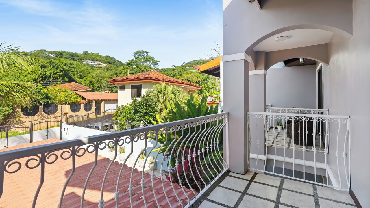 Photo of Patio Balcony in Playa Hermosa