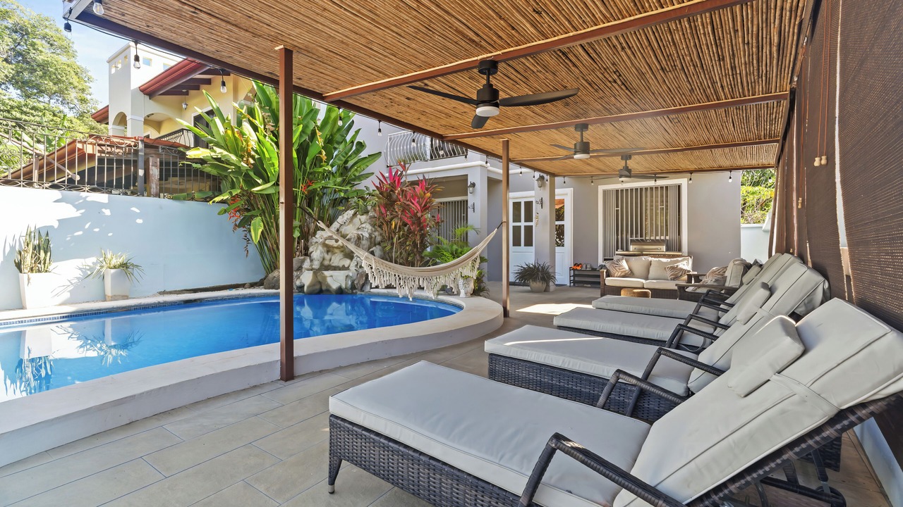 Photo of Patio Balcony in Playa Hermosa