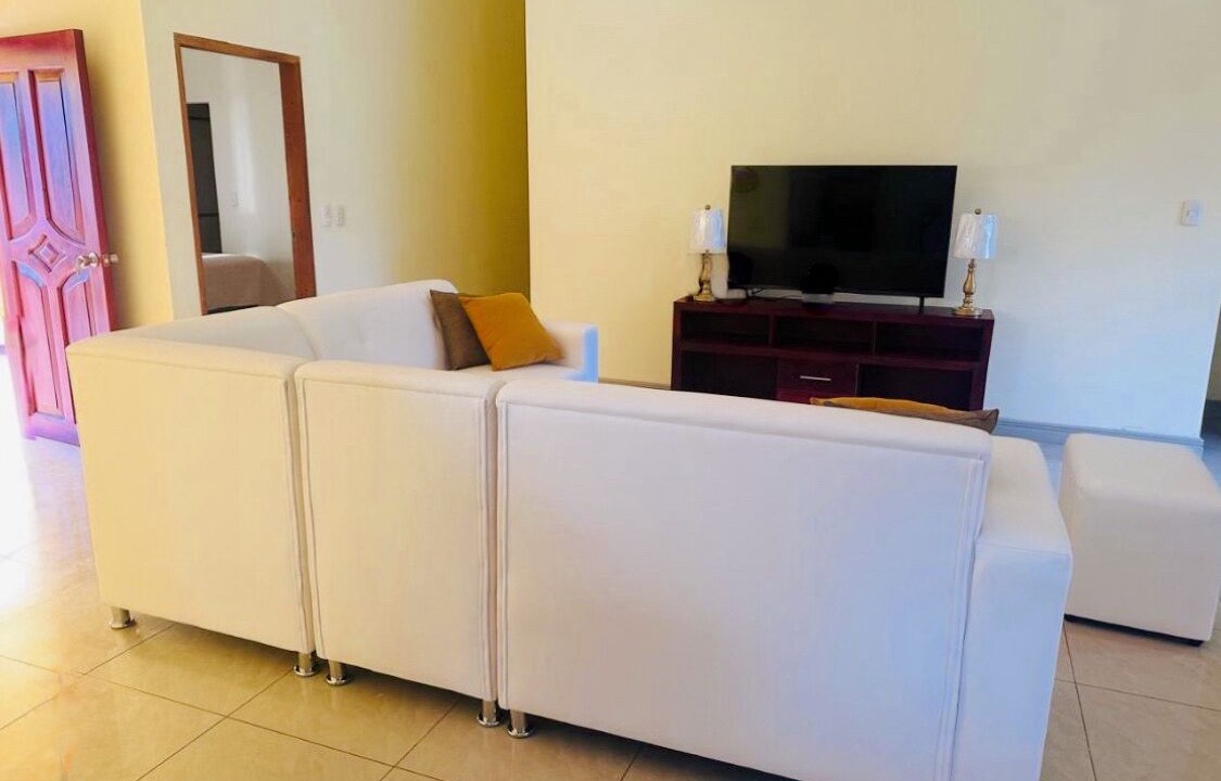 Photo of Livingroom in Tola