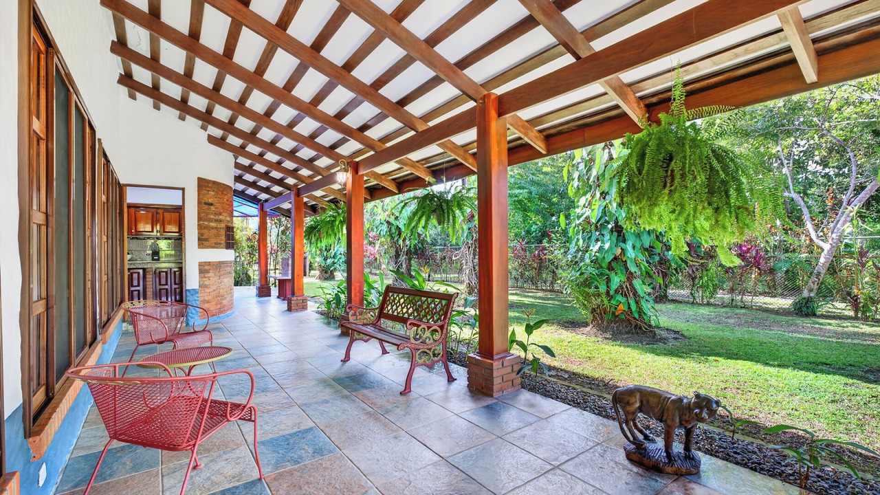 Photo of Patio Balcony in Naranjito