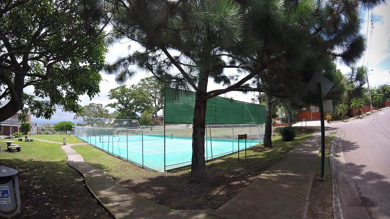 Photo of Others in Escazu