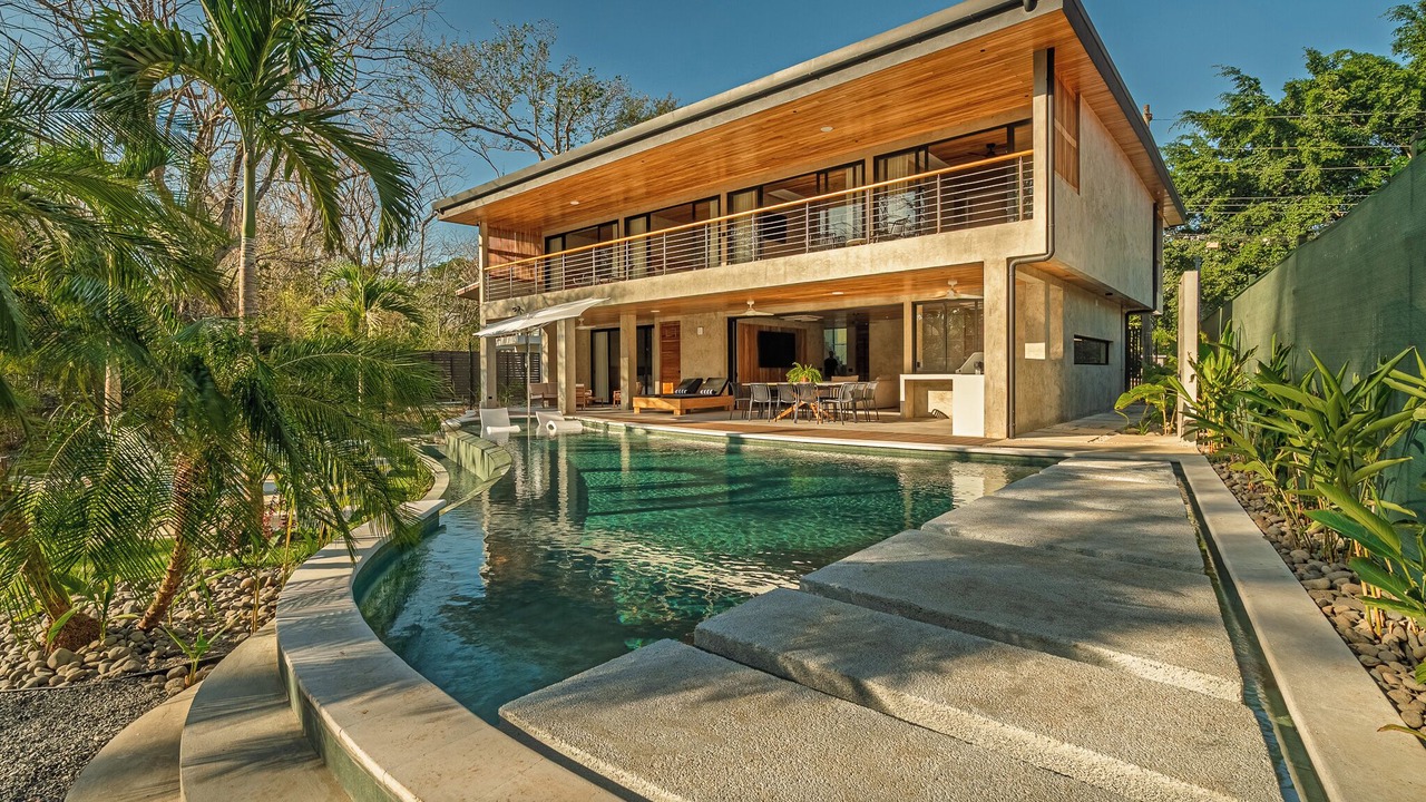 Photo of Outdoor in Palm Beach Estates