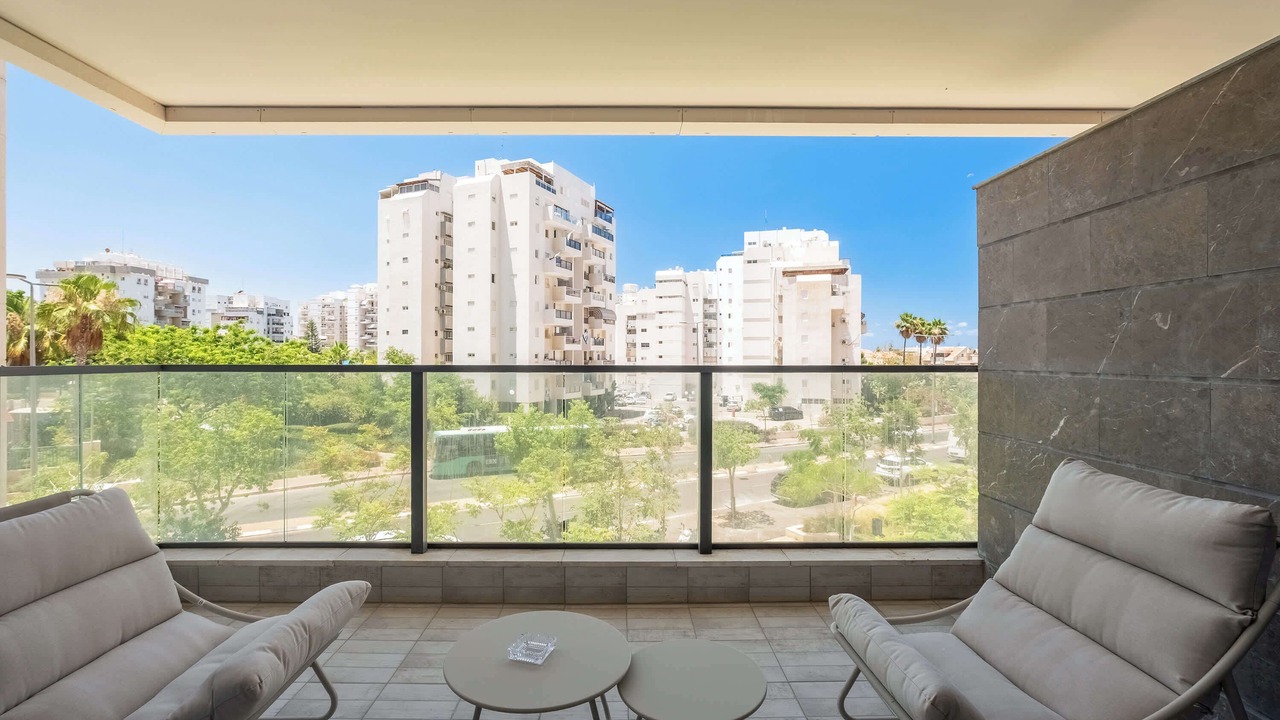 Photo of Patio Balcony in Rishon LeTsiyon