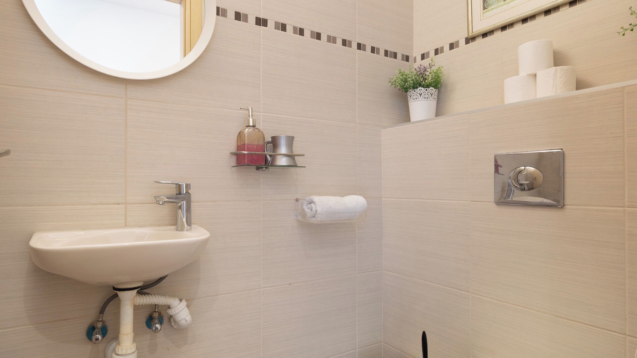 Photo of Bathroom in Jerusalem City Centre
