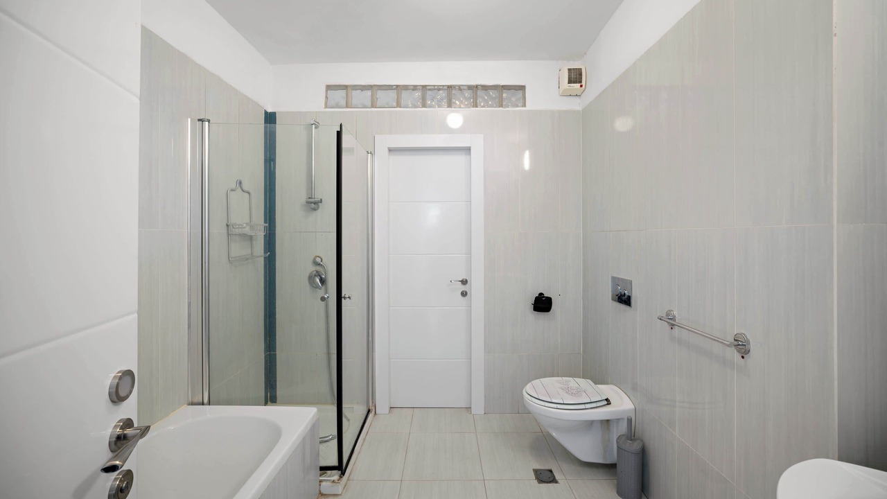 Photo of Bathroom in Netanya