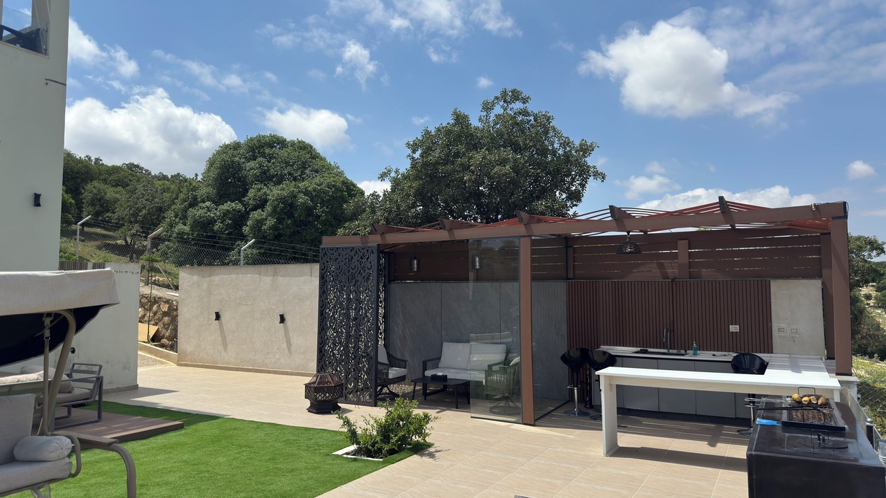 Photo of Outdoor in Zayy