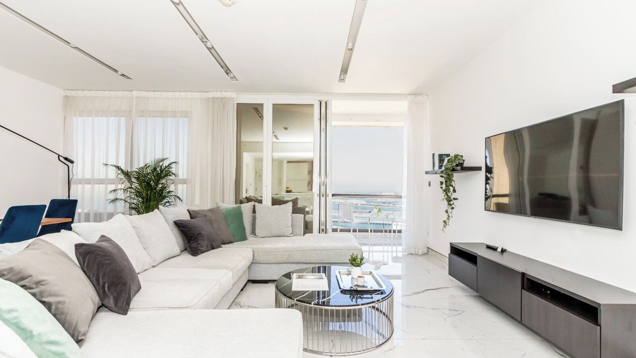 Photo of Livingroom in Al Sufouh 2