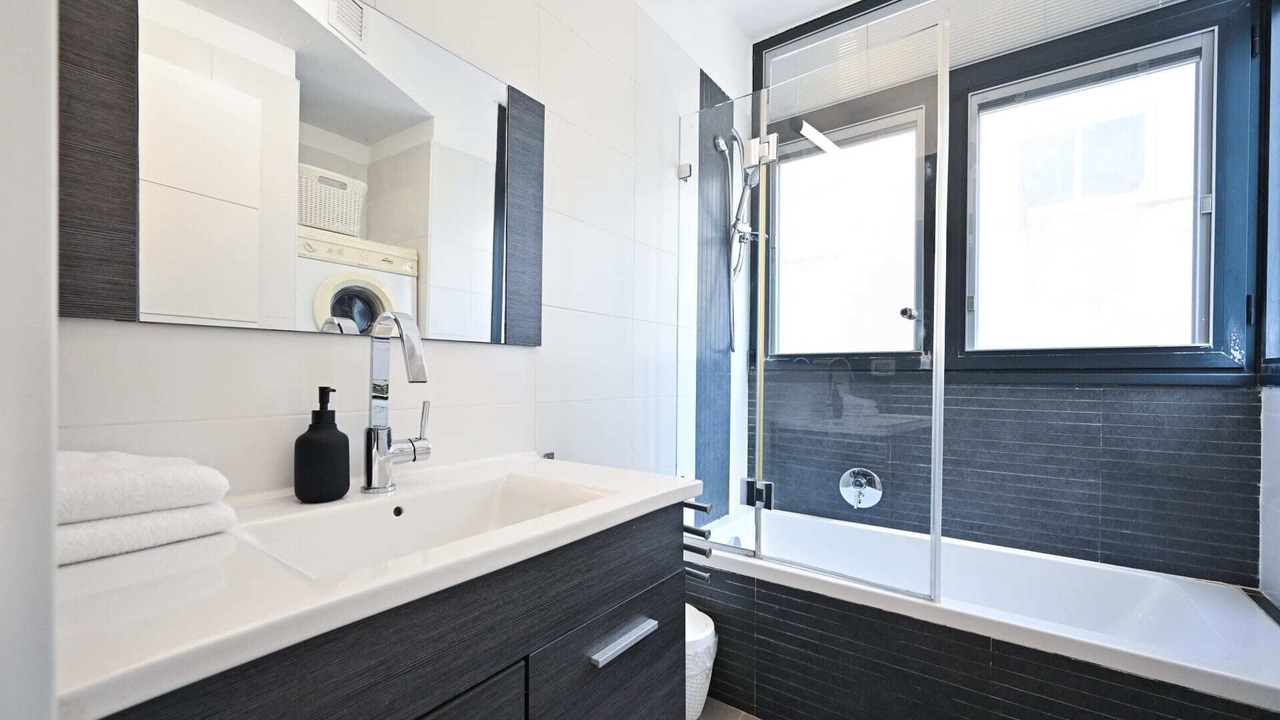 Photo of Bathroom in Old North