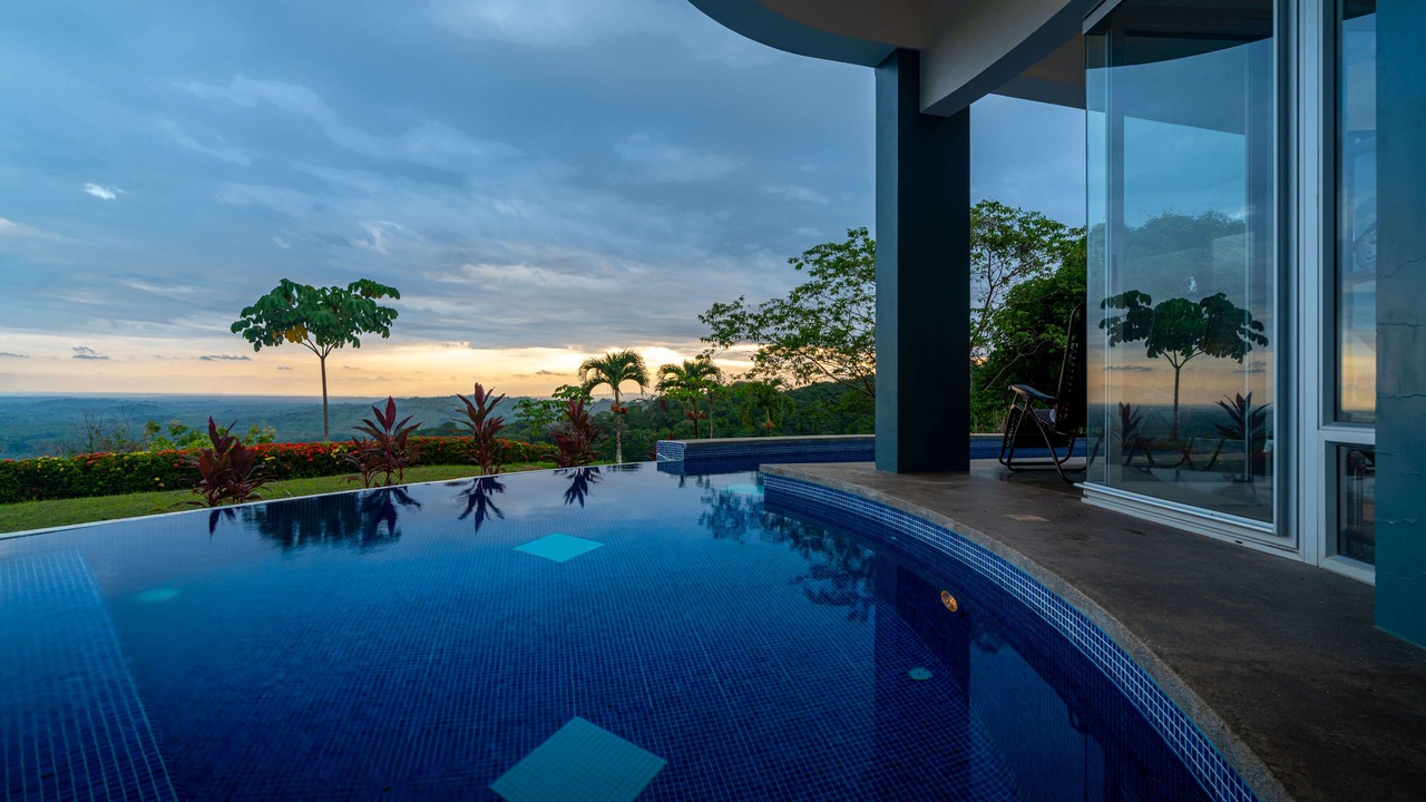 Photo of Outdoor in Canton Parrita