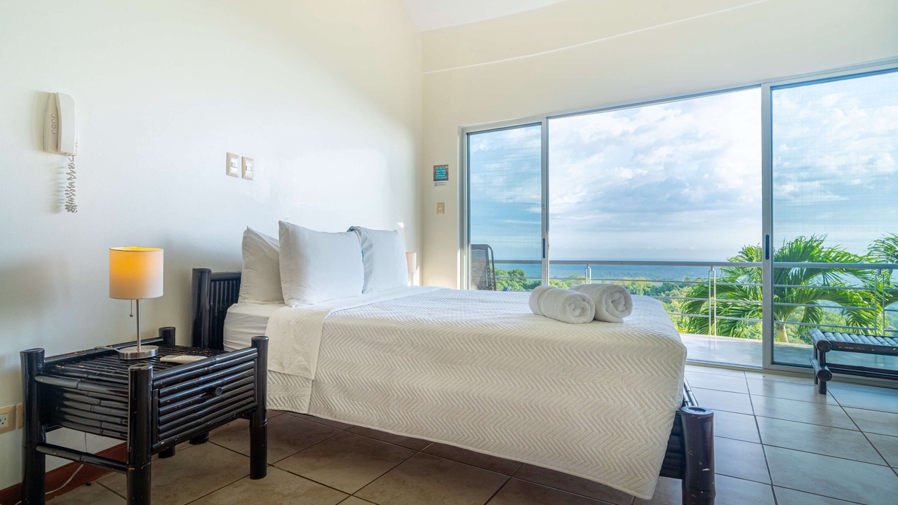 Photo of Bedroom in Canton Parrita