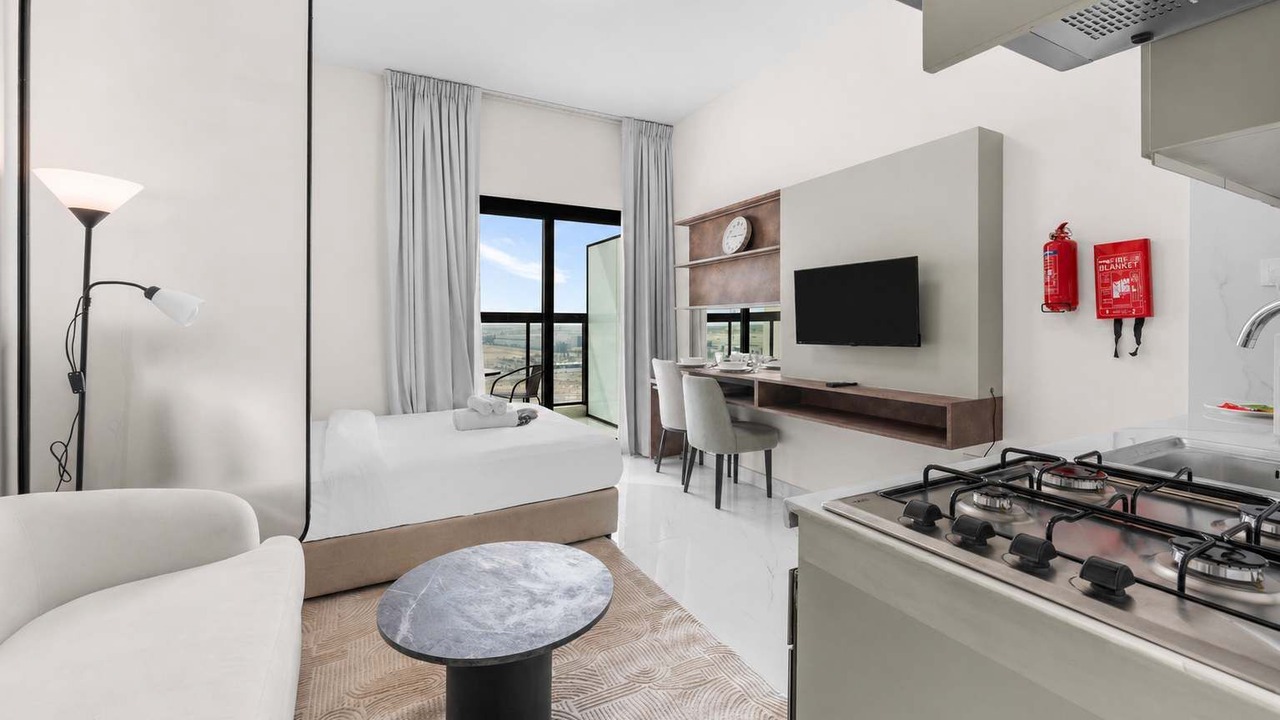Photo of Bedroom in Jebel Ali