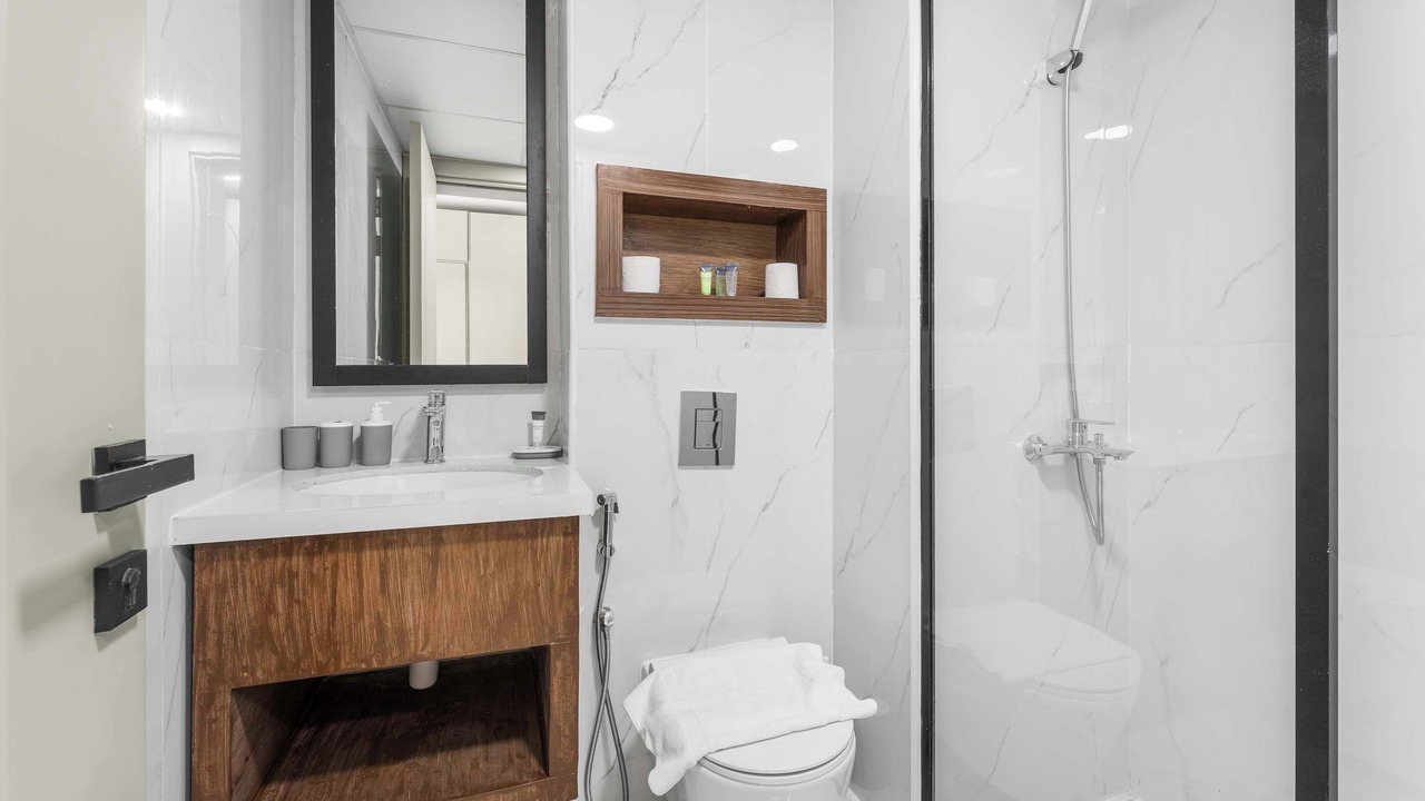Photo of Bathroom in Jebel Ali