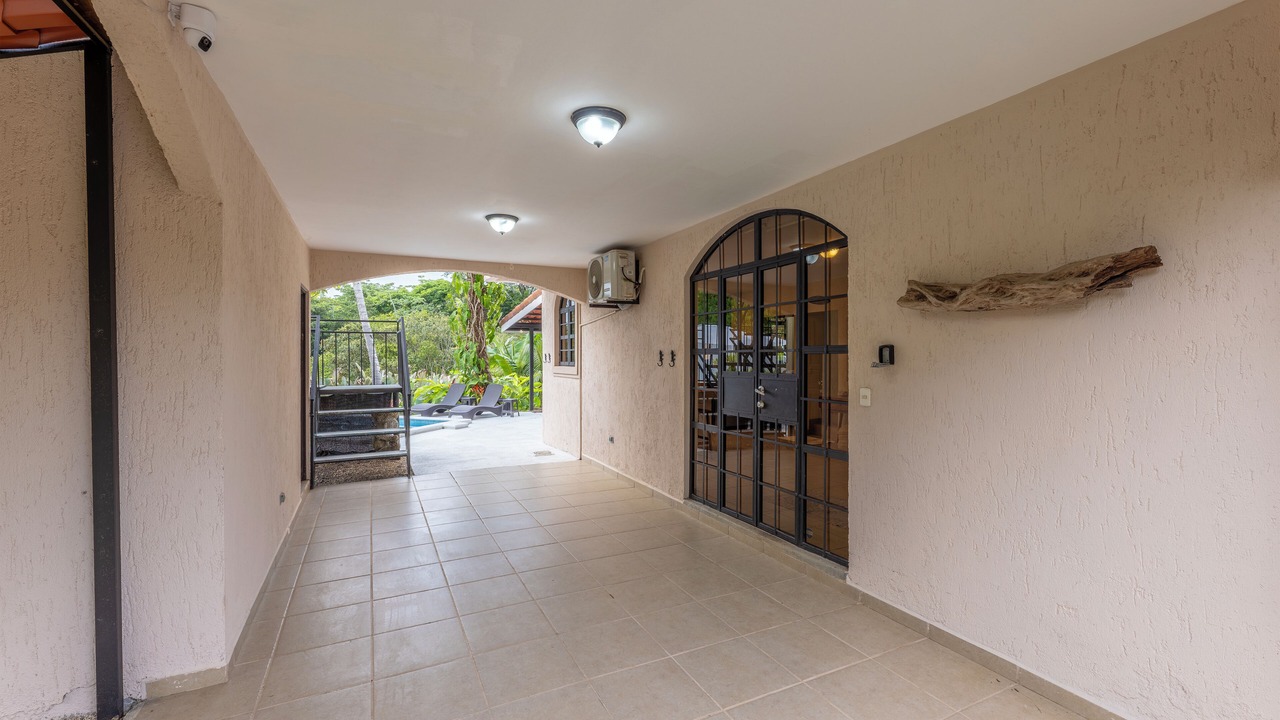 Photo of Patio Balcony in Las Olas Beach Community