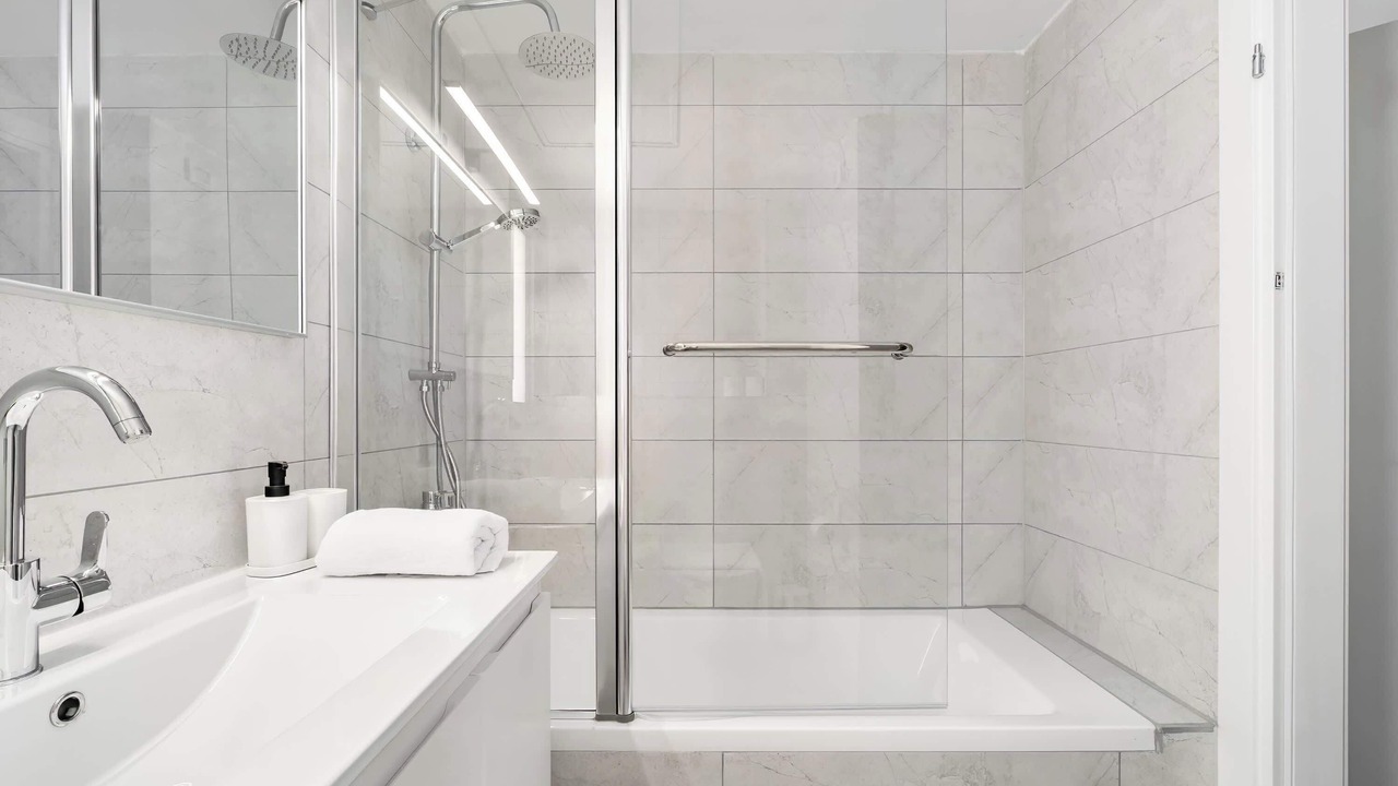 Photo of Bathroom in Rishon LeTsiyon