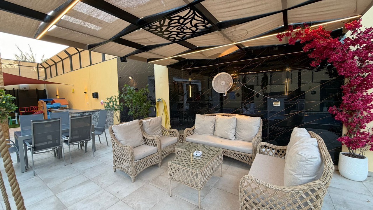 Photo of Patio Balcony in Al Kafrayn