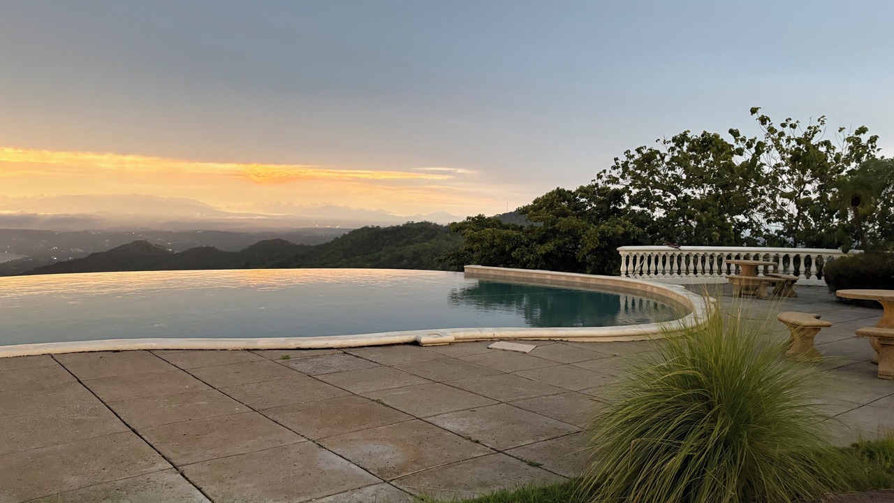 Photo of Outdoor in Nuevo Colon