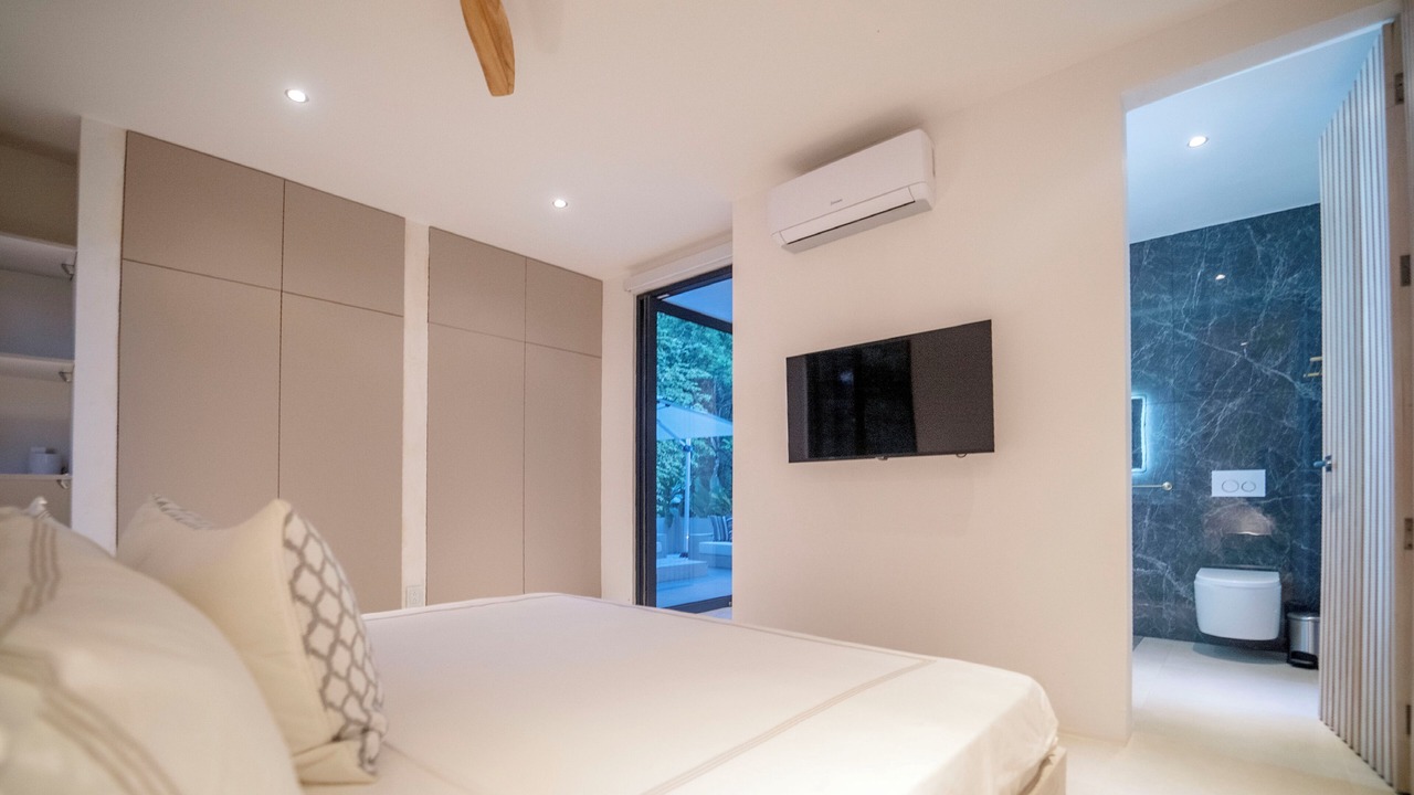 Photo of Bedroom in Playa Hermosa Cobano