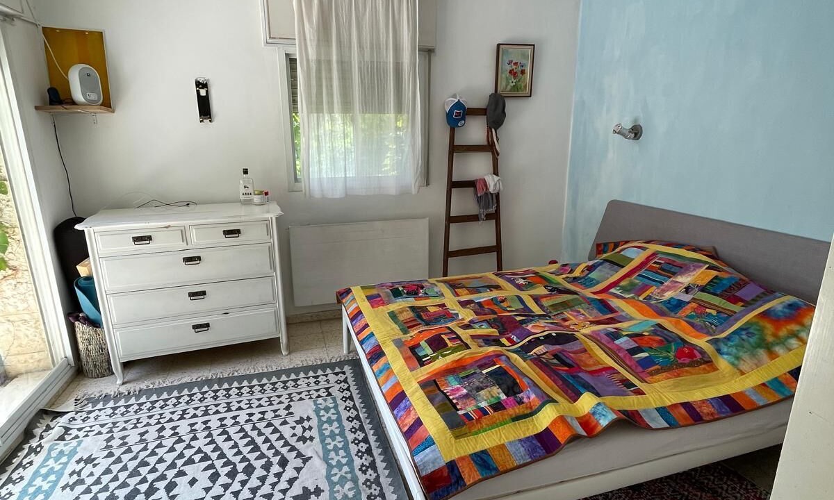Photo of Bedroom in Mevaseret Zion