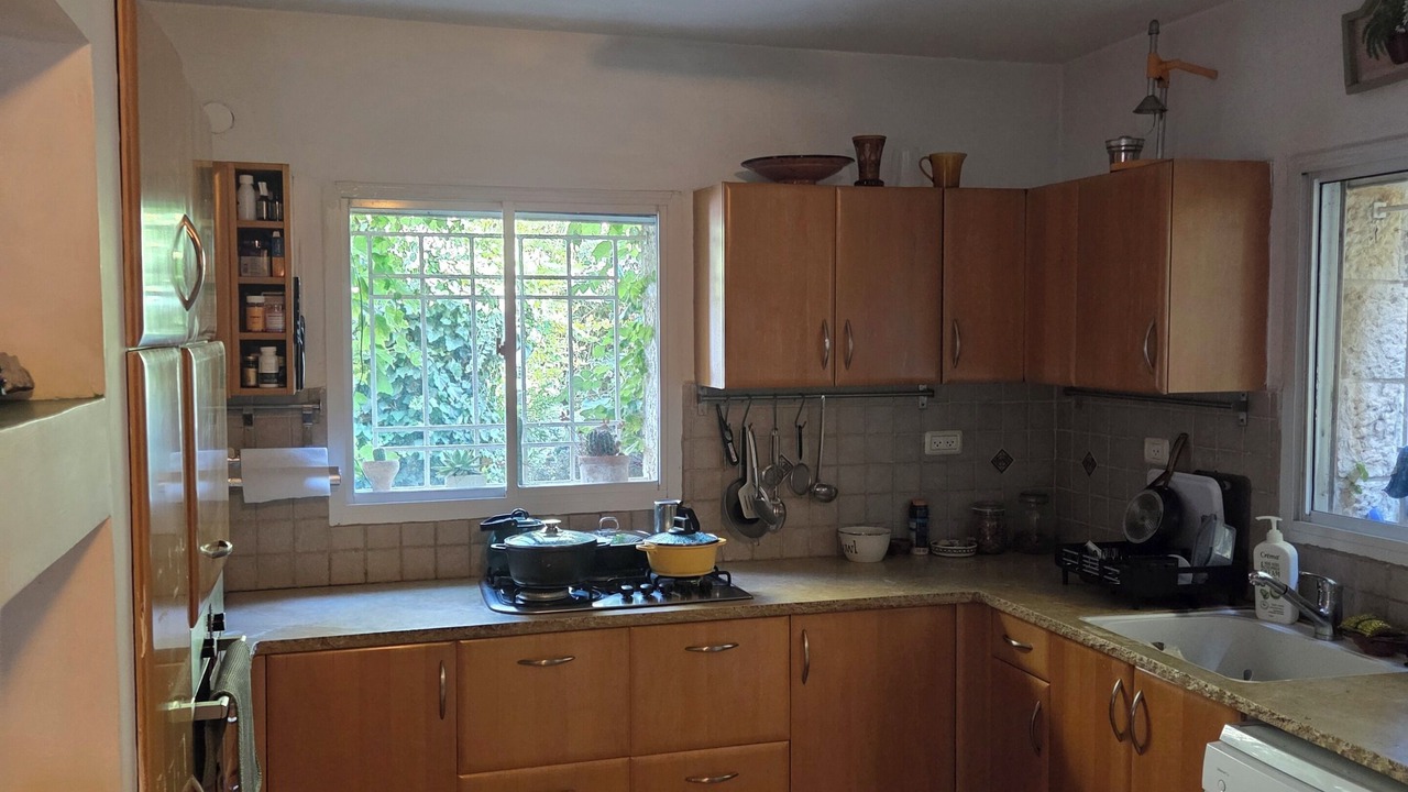 Photo of Kitchen in Mevaseret Zion