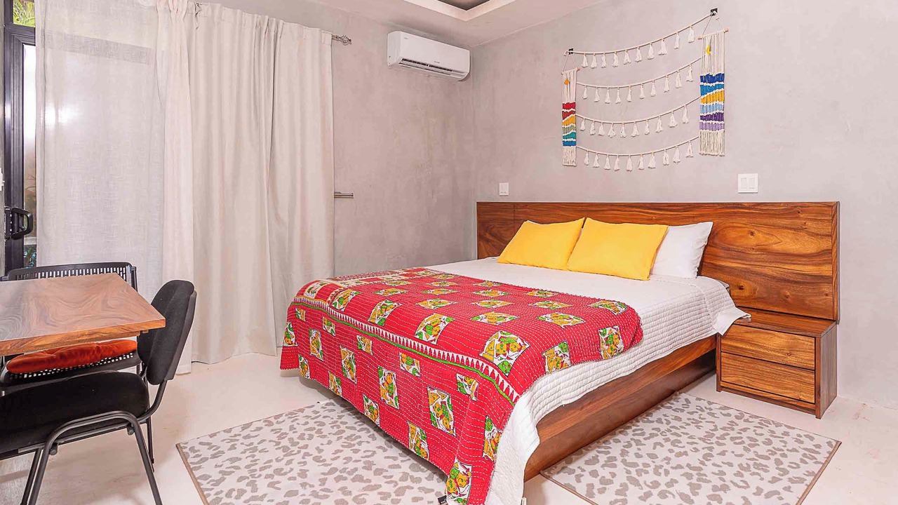 Photo of Bedroom in Palm Beach Estates