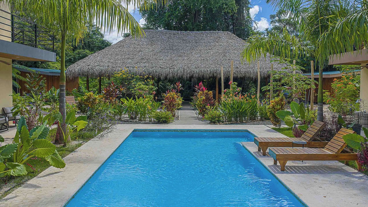 Photo of Outdoor in Palm Beach Estates