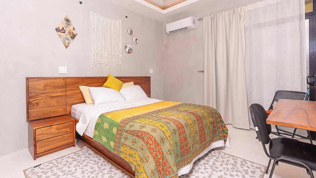 Photo of Bedroom in Palm Beach Estates