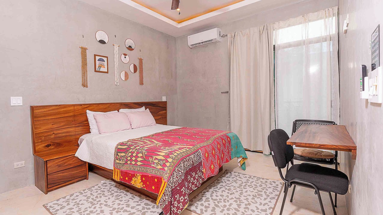 Photo of Bedroom in Palm Beach Estates