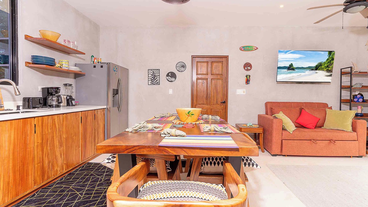 Photo of Livingroom in Palm Beach Estates