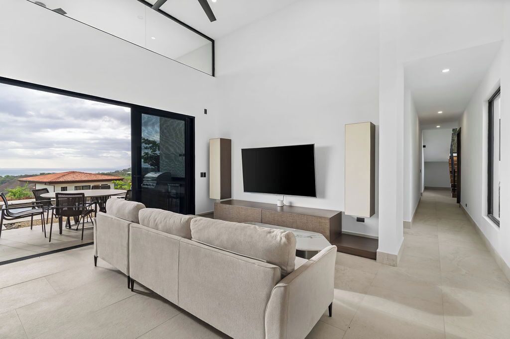 Photo of Livingroom in Coco