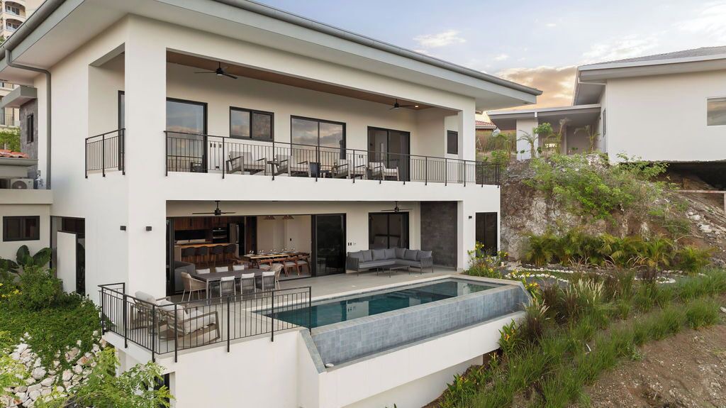 Photo of Outdoor in Coco