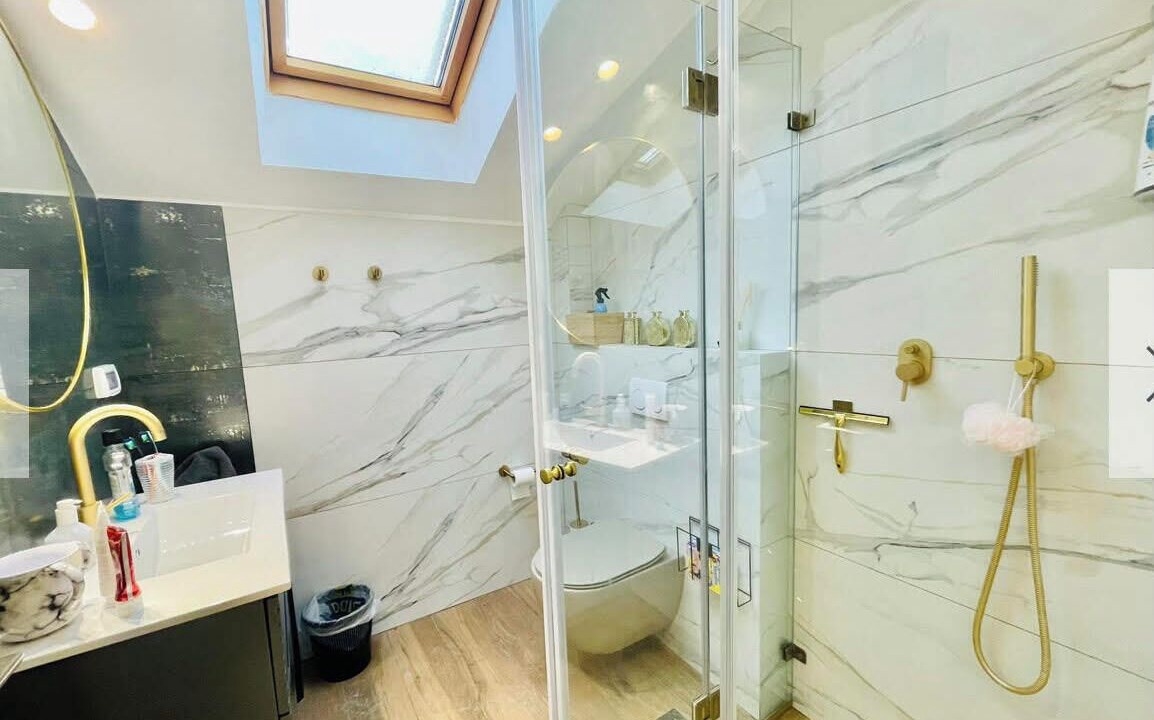 Photo of Bathroom in Nachlaot
