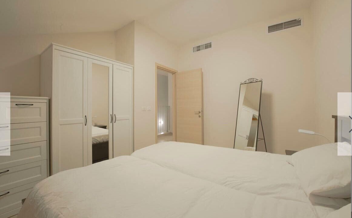 Photo of Bedroom in Nachlaot