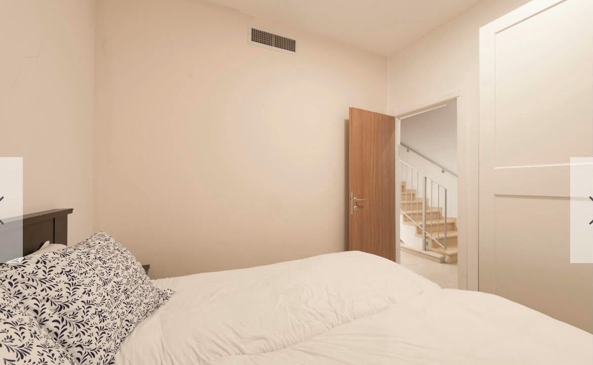 Photo of Bedroom in Nachlaot